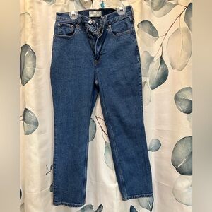 Abercrombie & Fitch The Ankle Straight Ultra High Rise Blue Jeans